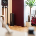 PSI Audio AVAA C214 - Next to a studio monitor